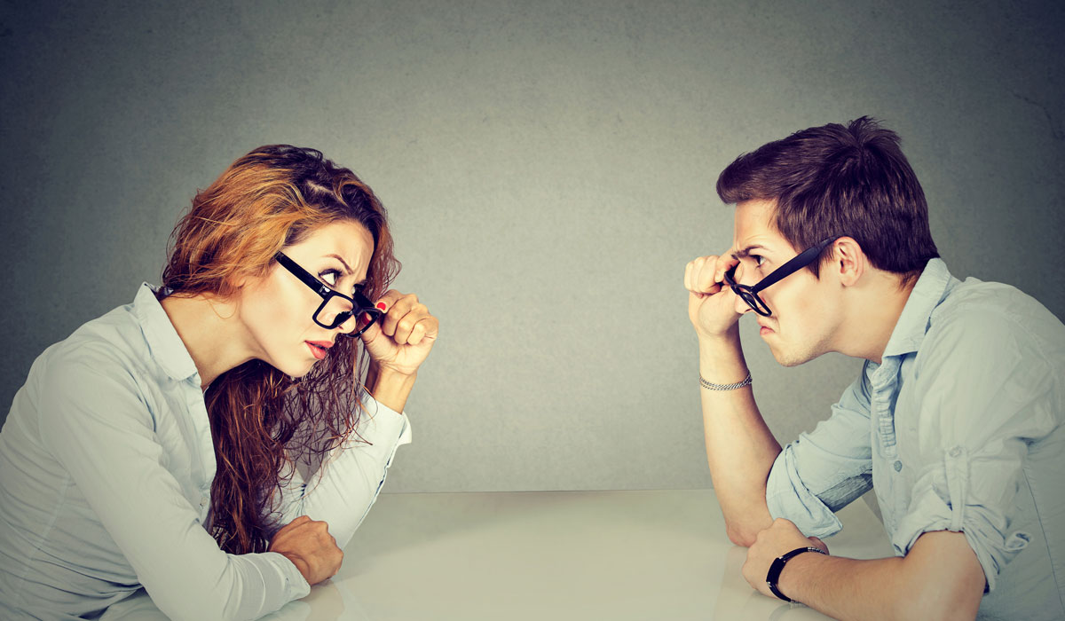 7 Sinais Que Você Se Veste Sexy Demais Para Atrair o Homem Certo